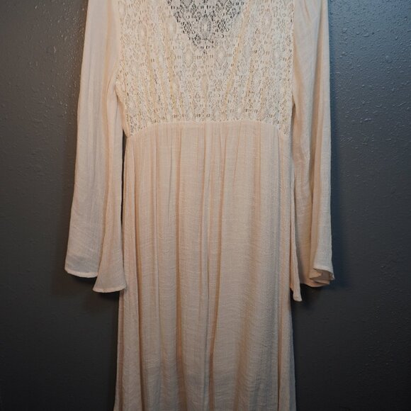 Flying Tomato Womens Embroidered Rayon Poly Floral Flowy Dress Size Medium - Picture 8 of 9